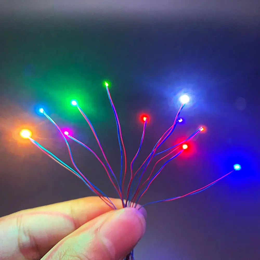 0.1mm Wired Chip Led SMD 0201/0402 3V Led Lamp Models Train Pre-soldered Micro Litz