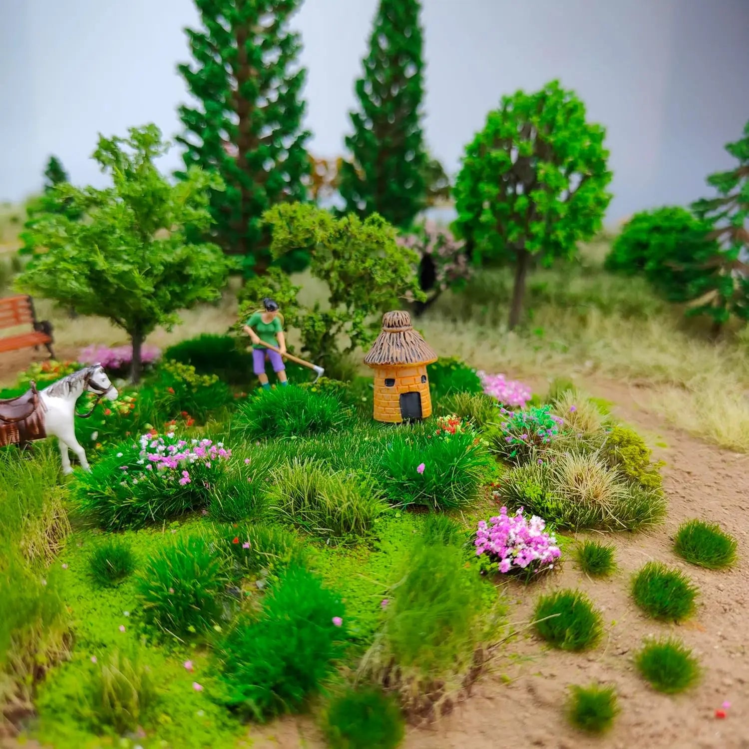 Static Grass Tufts 3 Sizes Mixed, for Model Scenery Train Landscape Railway Diorama Wargaming & Architectural Models Resin Terr