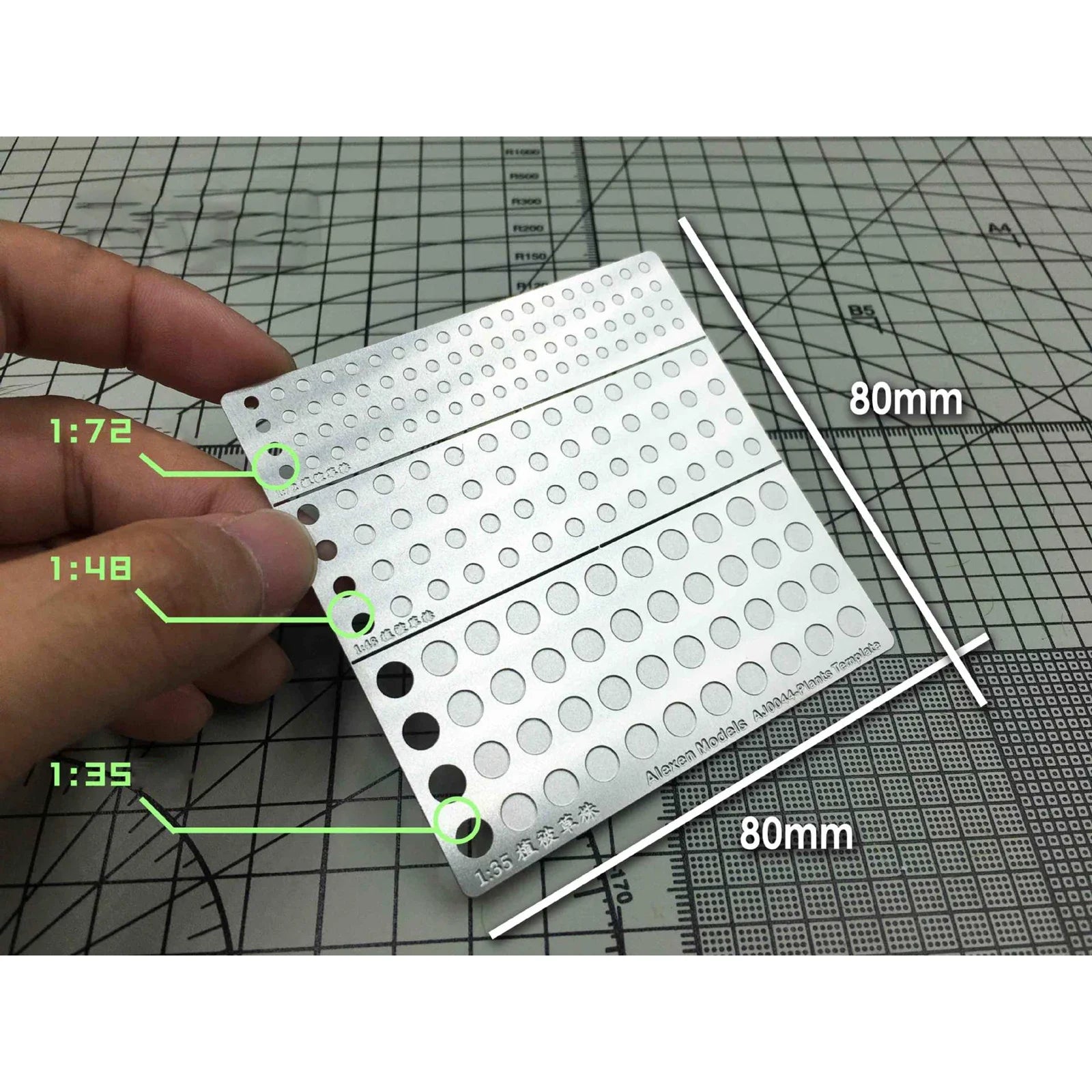 Mini Static Grass Flocking Machine – Portable Electrostatic Flocking Applicator for Model Scenery Applicator Battery Powered